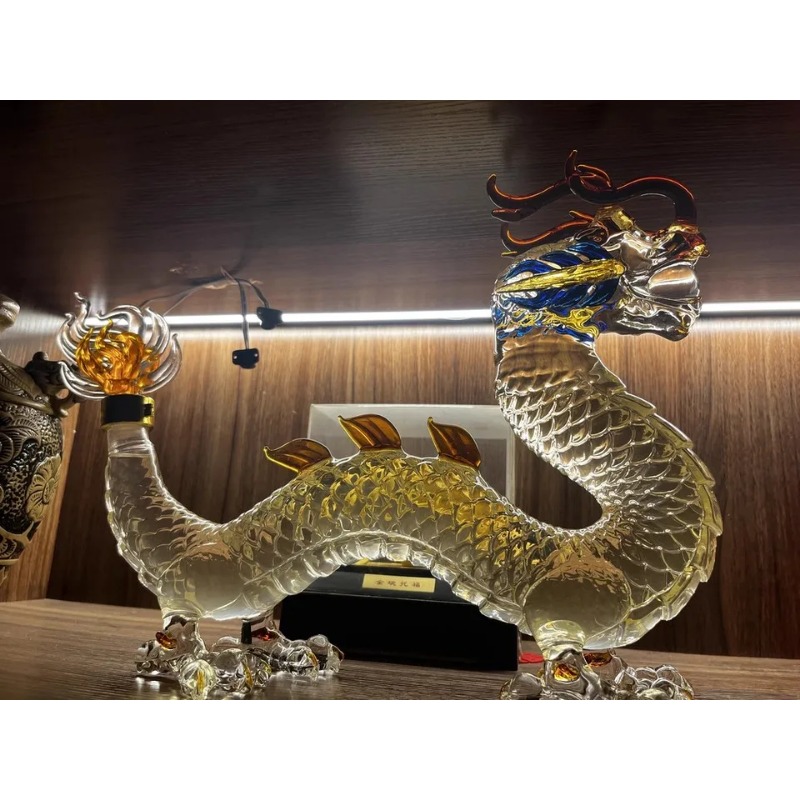 Karafka do whisky w kształcie  – Wine Beer And Spirits recenzja i cena